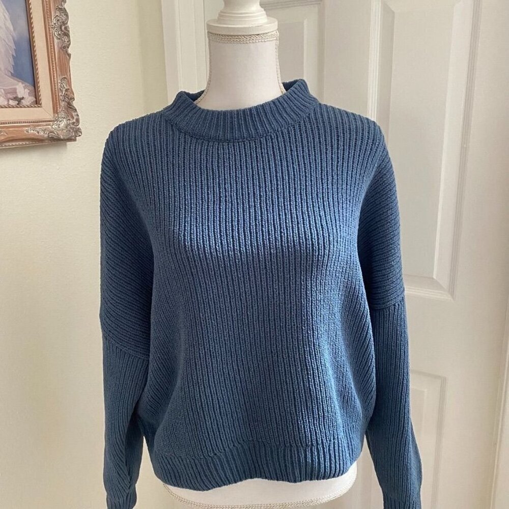 Abercrombie & Fitch Chunky Knit smoky Blue Sweater Repaired Neckline Back Size M